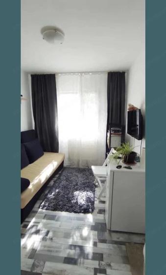 Garsonieră nedecomandată în Complex Studențesc