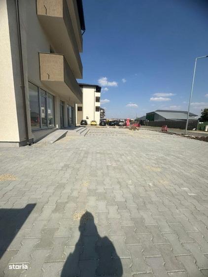 Spațiu comercial, de 90 mp, în Central