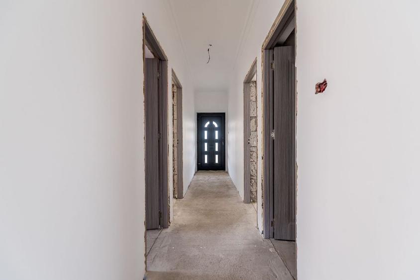 Casa noua 4 camere, ideala pentru familie. Toate utili... - 11