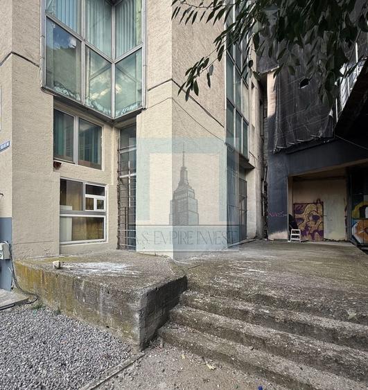 Spațiu comercial, de 100 mp, în Centrul Civic