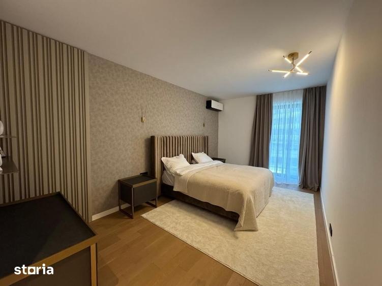 Apartament cu 4 camere decomandat în Nerva Traian