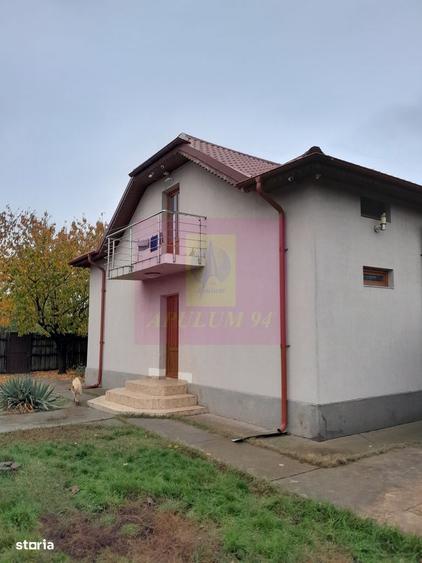 Casă cu 4 camere în Dudu