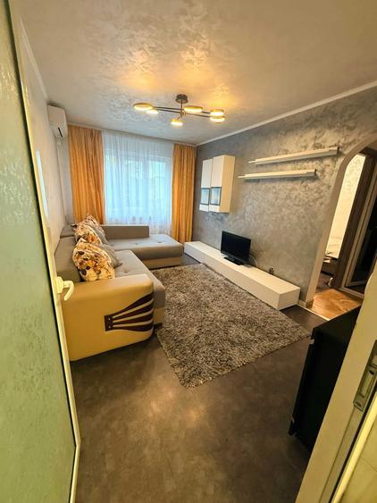 Proprietar Apartament 2 camere de inchiriat, Micro 20, Galati - 1