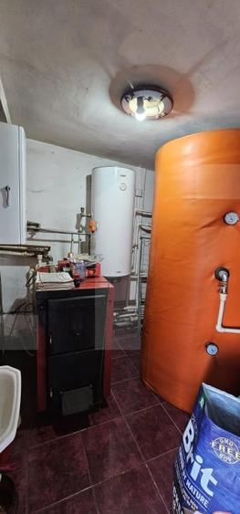 Casă individuală cu 4 camere cu Canalizare în Sâncraiu