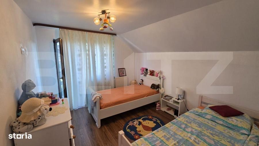 Casă cu 4 camere în Colțirea