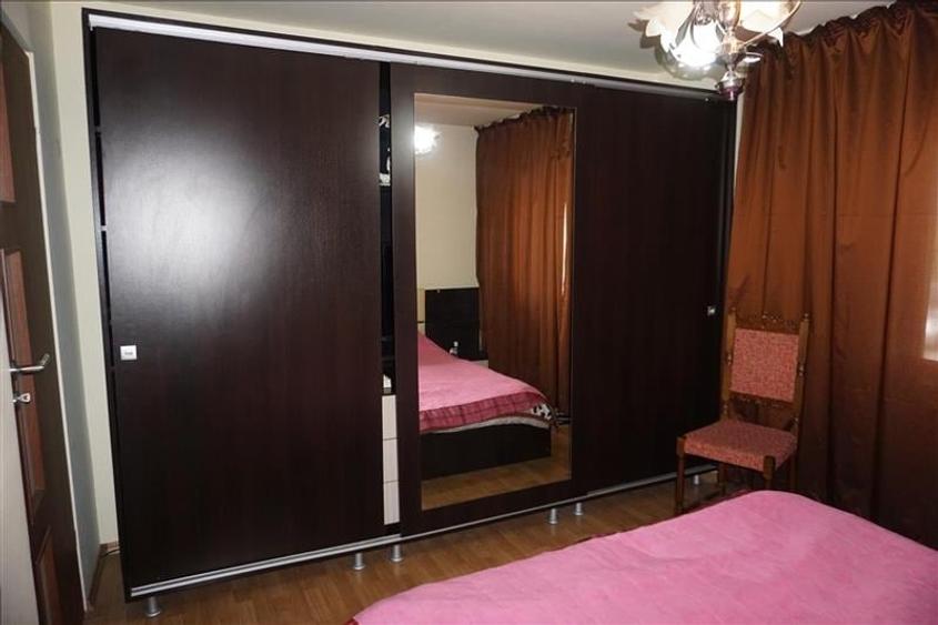 Apartament cu 4 camere si CT in 1 Mai - 4
