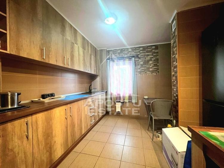 Apartament cu 2 camere,zona Confectii - 4
