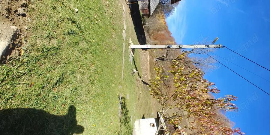 Proprietar - Vand sau Schimb - Casa si teren in Preluca Noua - Maramures - 8