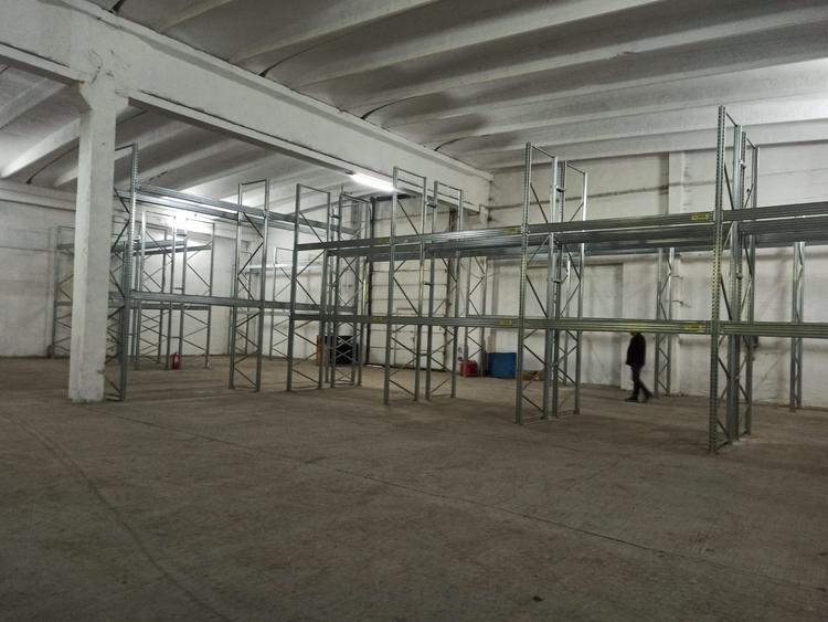 Centura Sud -spatiu depozitare 400 mp - 1