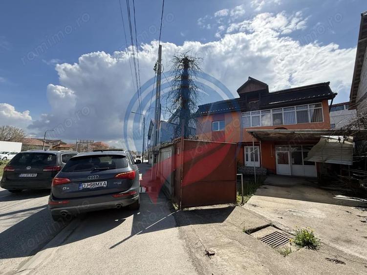 Casa si afacere de vanzare/service auto/vulcanizare/str Raului/ Craiova - 1