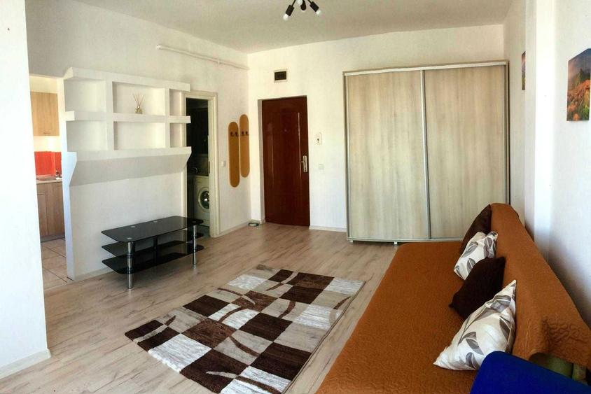 Persoana fizica Inchiriez garsoniera - 2