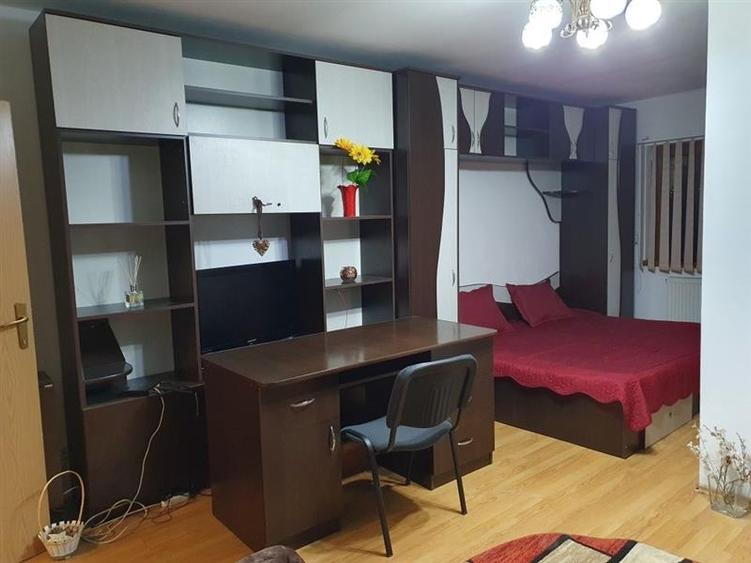 Vanzare garsoniera Colentina Bloc Nou 2011 - 2