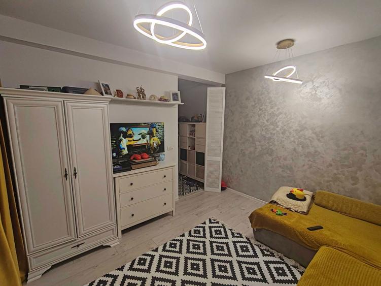 Pret negociabil! Proprietar vand apartament 2 camere la parter Giroc - 7