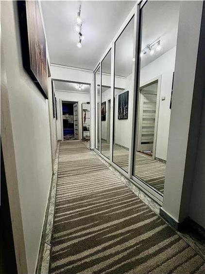 Apartament 3 Camere Decomandat cu Loc de Parcare și Boxa Tomis Nord - 18