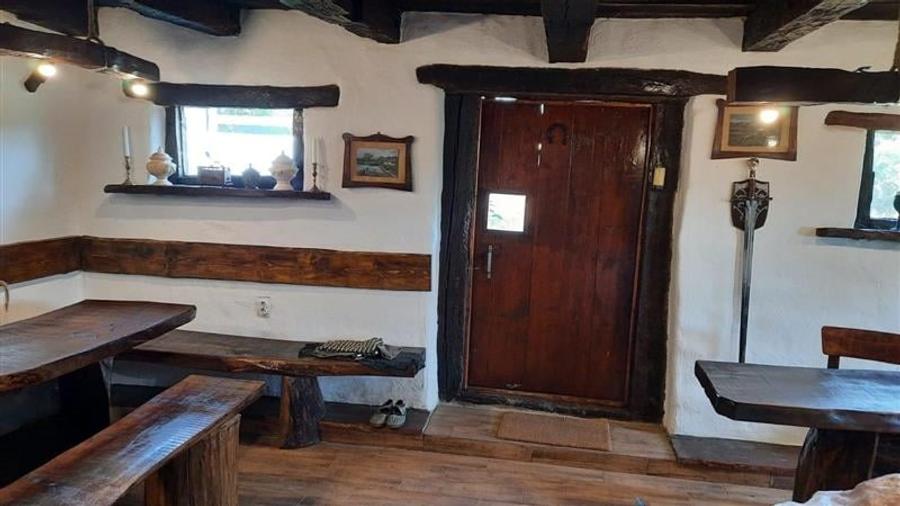 Casa de vanzare si cafenea in stil rustic - 7