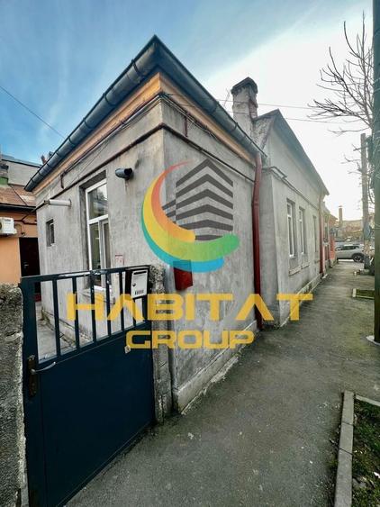 Casa de Vanzare 41 mp -2 camere + curte - zona Timpuri Noi - 1