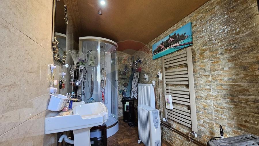 Casa / Vila de vacanta in Dorna Arini, Suceava - 19