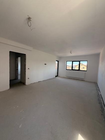PROPIETAR Vând ap 2 camere în Selimbar SIBIU  0721194707 WhatsApp - 8