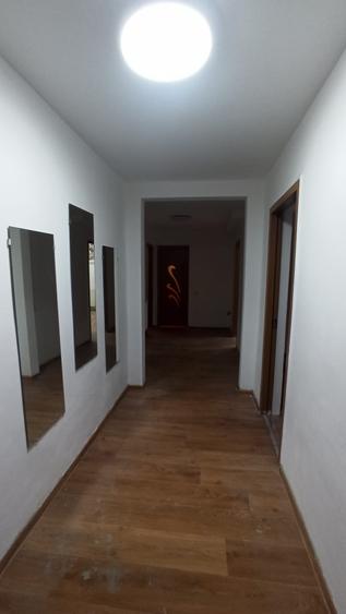 Apartament cu 2 camere decomandat în Știrbei Vodă