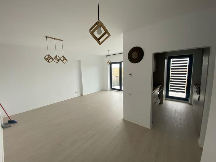 Prima inchiriere apartament 2 camere- Panorama Lake - 9