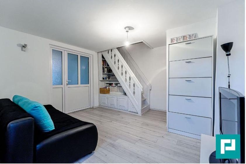 Proprietate cu 5 camere Aurel Vlaicu - 16