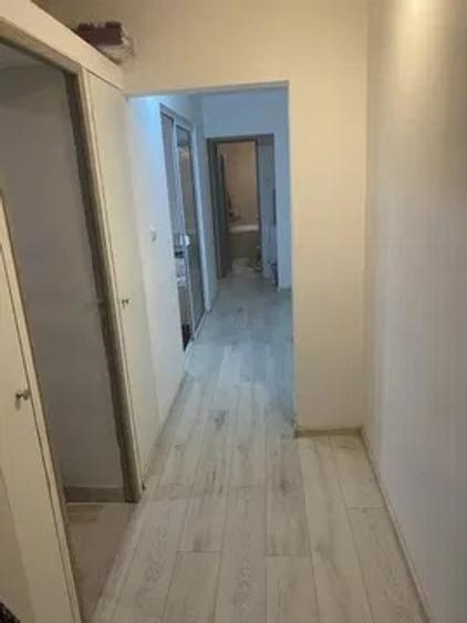 Apartament cu 2 camere, decomandat, zona Mircea Cel Batran - 5