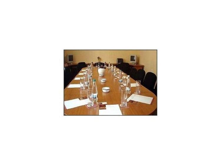 Pensiune restaurant , piscina, salon de evenimente de vanzare - 16