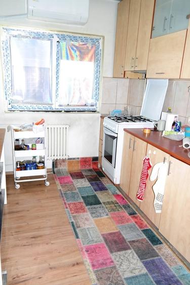 Apartament cu 2 camere semidecomandat în Brâncoveanu