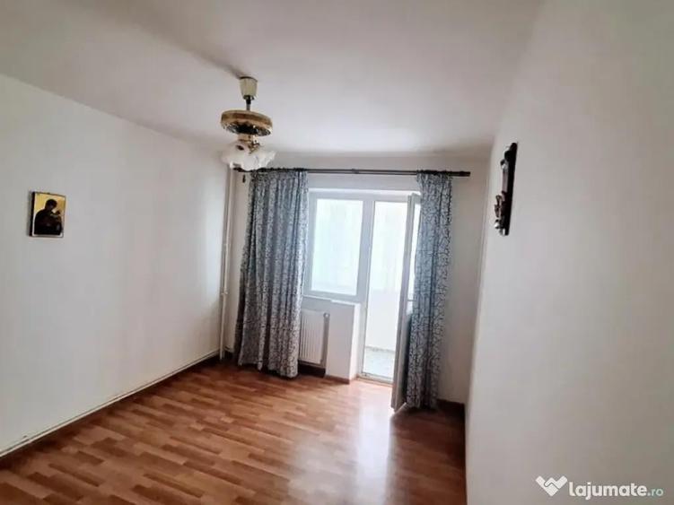 Apartament Cu 2 Camere Semidecomandate Zona Ultracentral - 3
