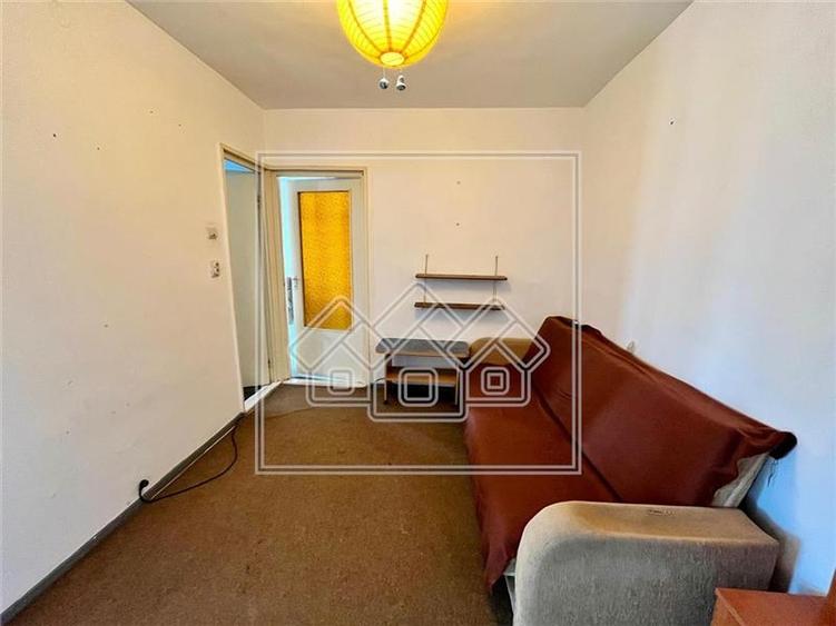 Apartament de vanzare in Sibiu - 2 camere - bloc cu lift - 3