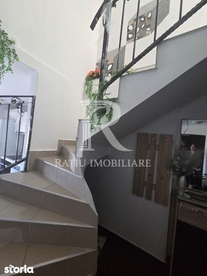 Apartament la casa cu 4 camere | Iosia | Oradea - 1