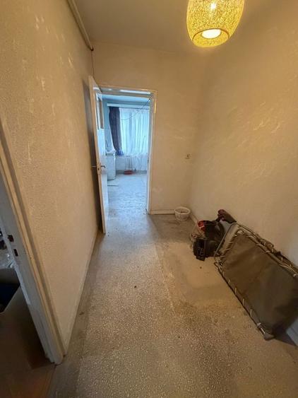Apartament cu 2 camere si balcon - 1