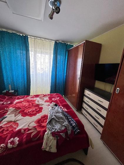 Apartament 3 camere confort 1 Calarasi IV etaj 8/8 cu Pod,Liber. - 6