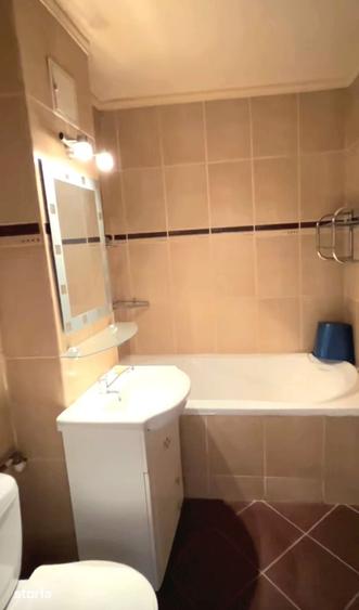Apartament cu 2 camere decomandat în Radu Negru
