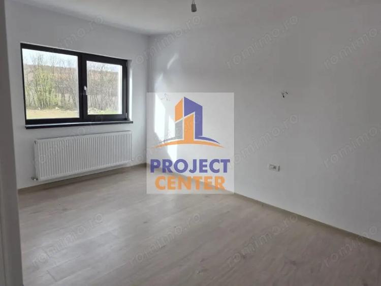 Casă cu Teren 563 Mp în Albota