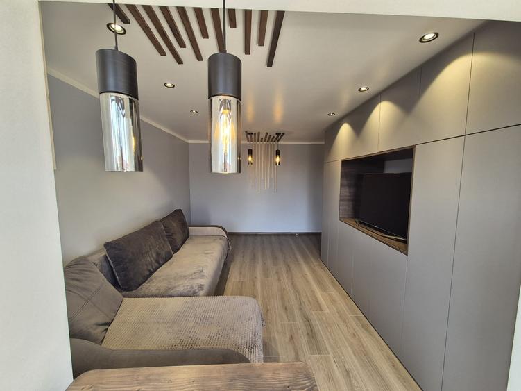 Inchiriere Apartament 2 Camere decomandat zona Centrul Civic CEC - 5