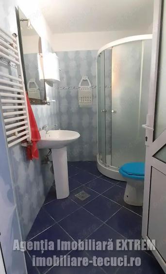 Casa de caramida cu 6 camere in Tecuci, 300mp teren in zona podului Balcescu - 9