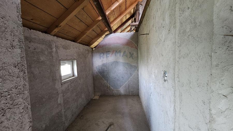 Casa / Vila, teren 1700mp,  in Lisaura-Ipotesti, Suceava - 28