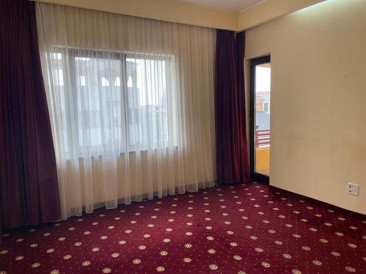 Birouri de Inchiriat 28 mp central. - 1