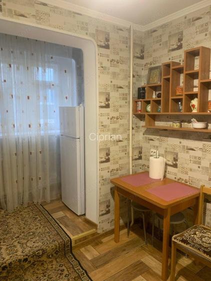 Ofer spre inchiriere apartament cu 3 camere in zona Pipera