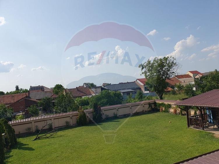 Apartament de lux cu 3 camere, in Gradiste- de inchiriat - 17