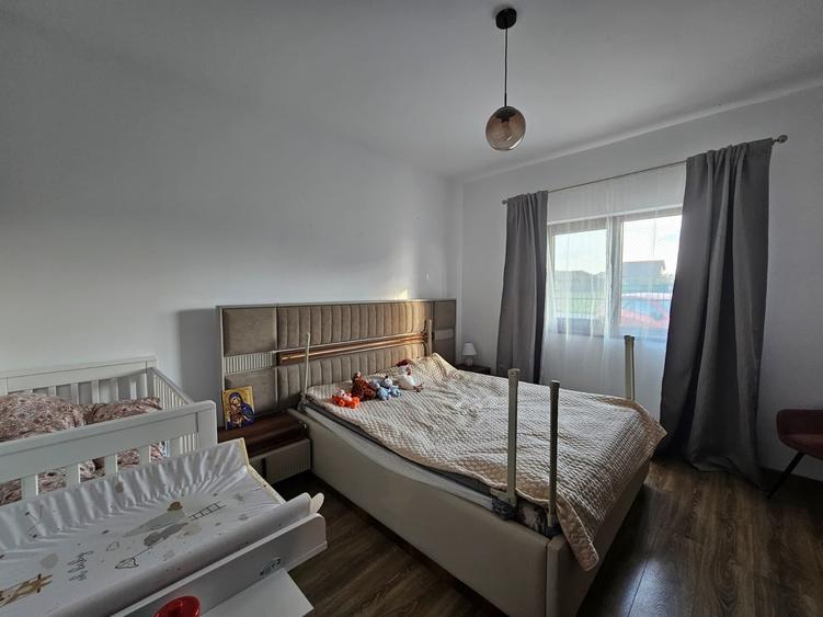 Duplex nou, 5 camere, P+E, cu perete despărțitor dublu, Dumbrăvița, comision 0% - 14