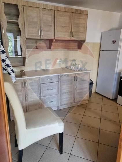 Apartament cu 3 camere de vanzare in zona Central Radauti - 7