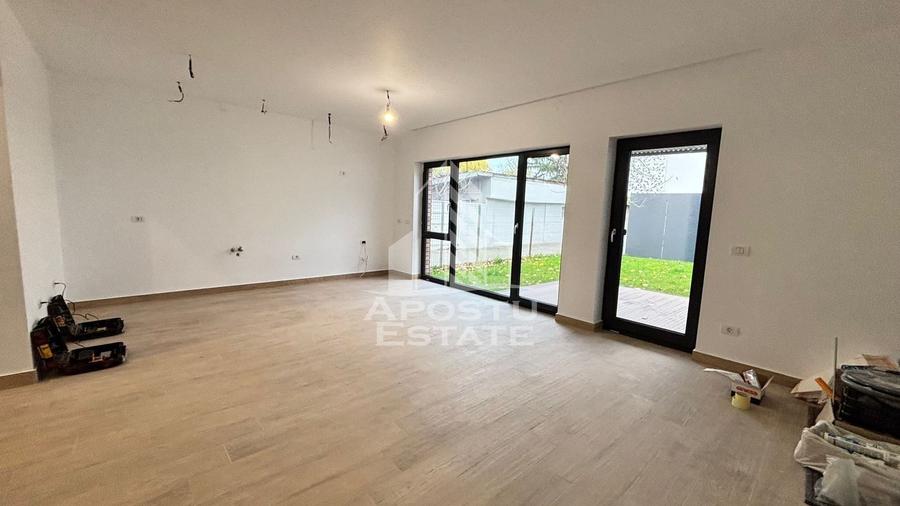 Casa individuala in zona Buziasului, carport - 3