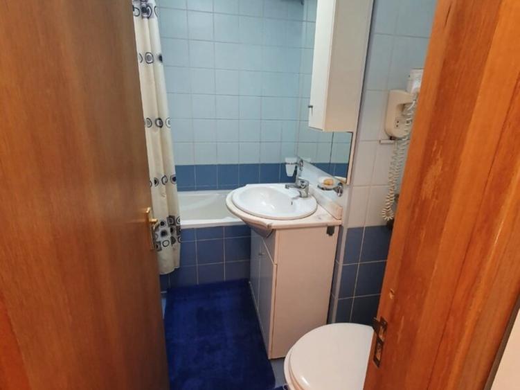 Apartament 2 camere  piata victoriei530 euroapartamwnt 2 camere  semidecomandat  - 3