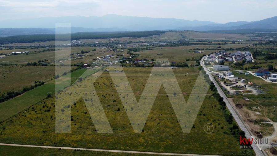 Teren intravilan 5100 mp, Cisnadie - ideal pentru investitie - 4