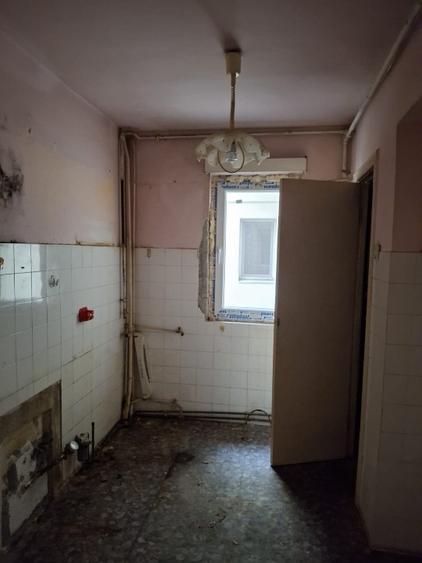 Exclusivitate! 3 camere, decomandat, str. Aries - 4