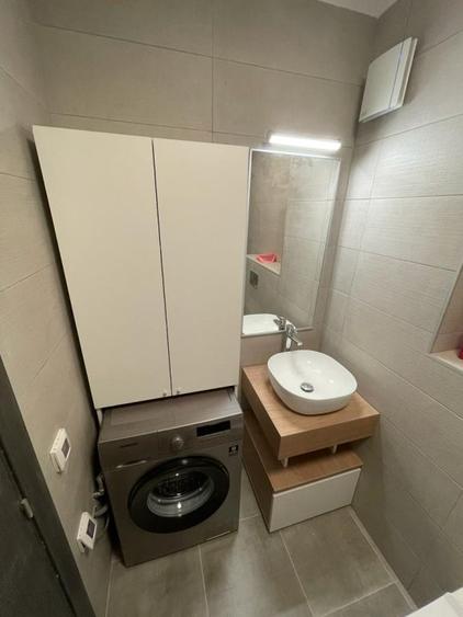 Ap. 2 camere, et 7/12, Expozitiei/Parcului, nou - 9