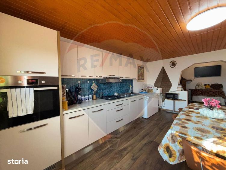 Casa cu teren de vanzare Golesti-Ramnicu Valcea / Manastirea Filimon - 12