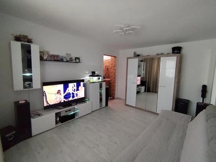 Vand apartament 2 camere - 5